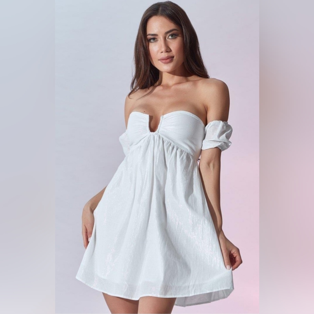 Krma dress size Medium BNWT